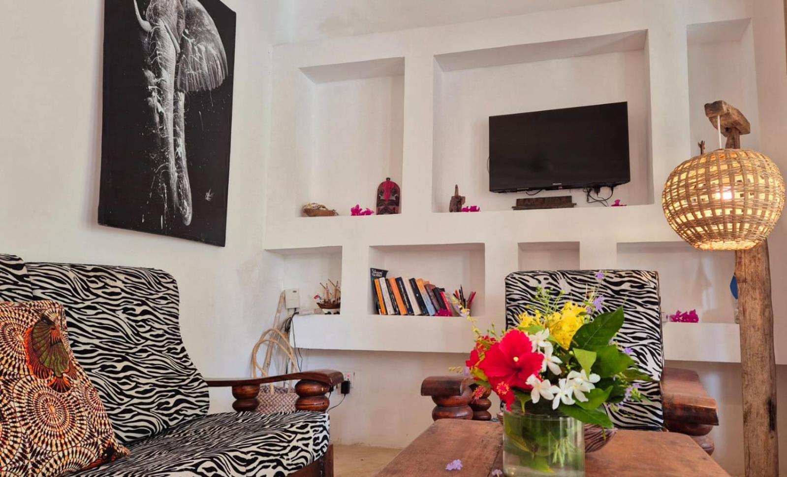 Moyo Apartment Pwani Mchangani Esterno foto