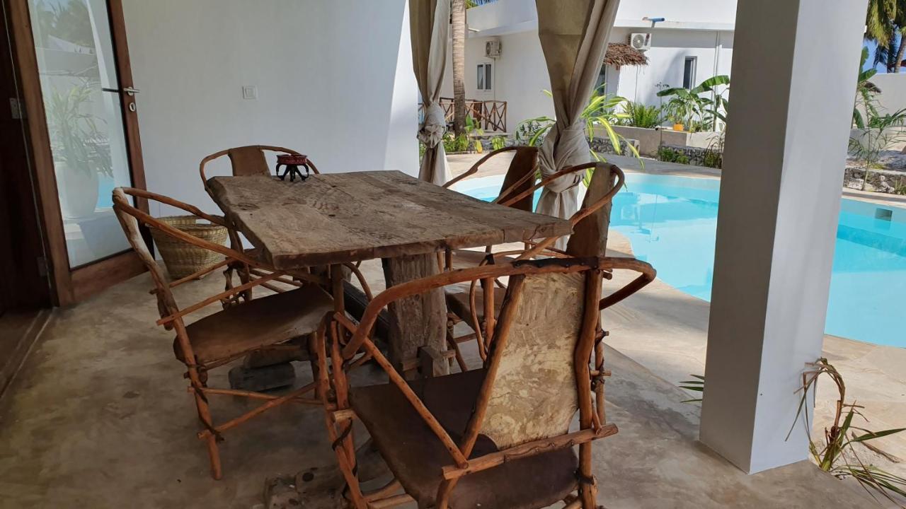 Moyo Apartment Pwani Mchangani Esterno foto